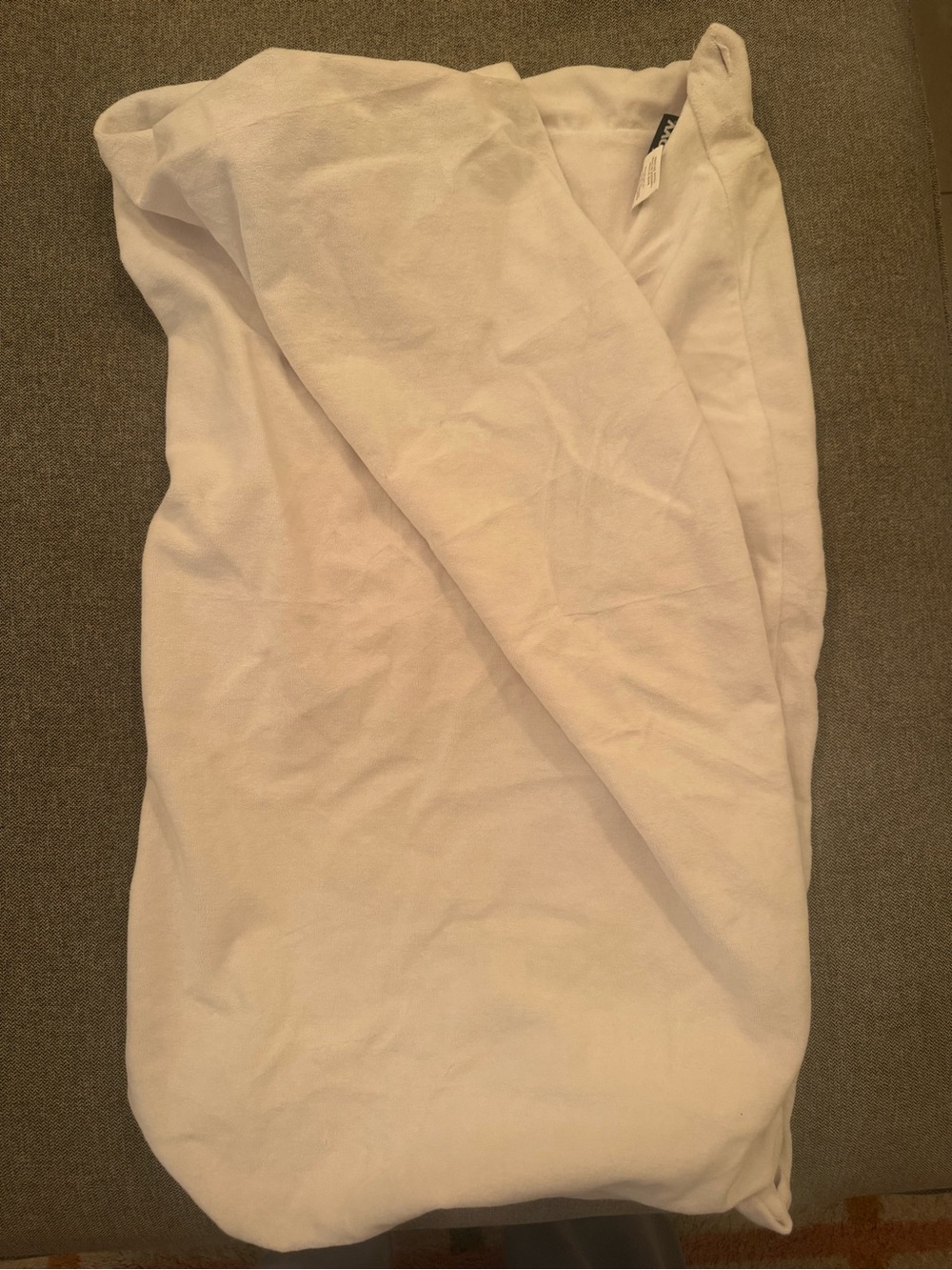 Joovy Room2 Playard white fitted sheet. Waterproof, approx 39”x39”